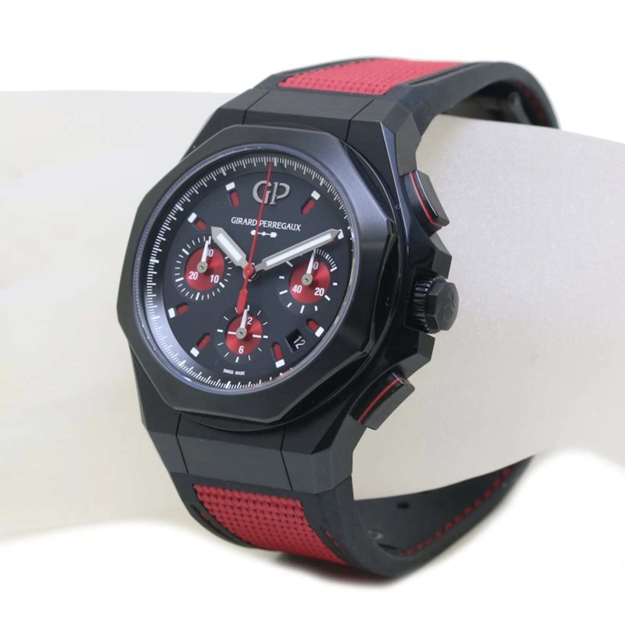 Girard-Perregaux Titanium Wristwatch (Pre-Owned)