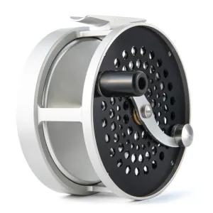Iwana Retro Salmon Reel - Black/Silver