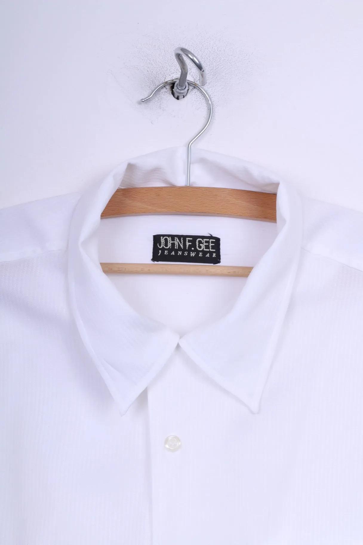 John F.Gee Mens 41/42 XL  Casual Shirt White Long Sleeve