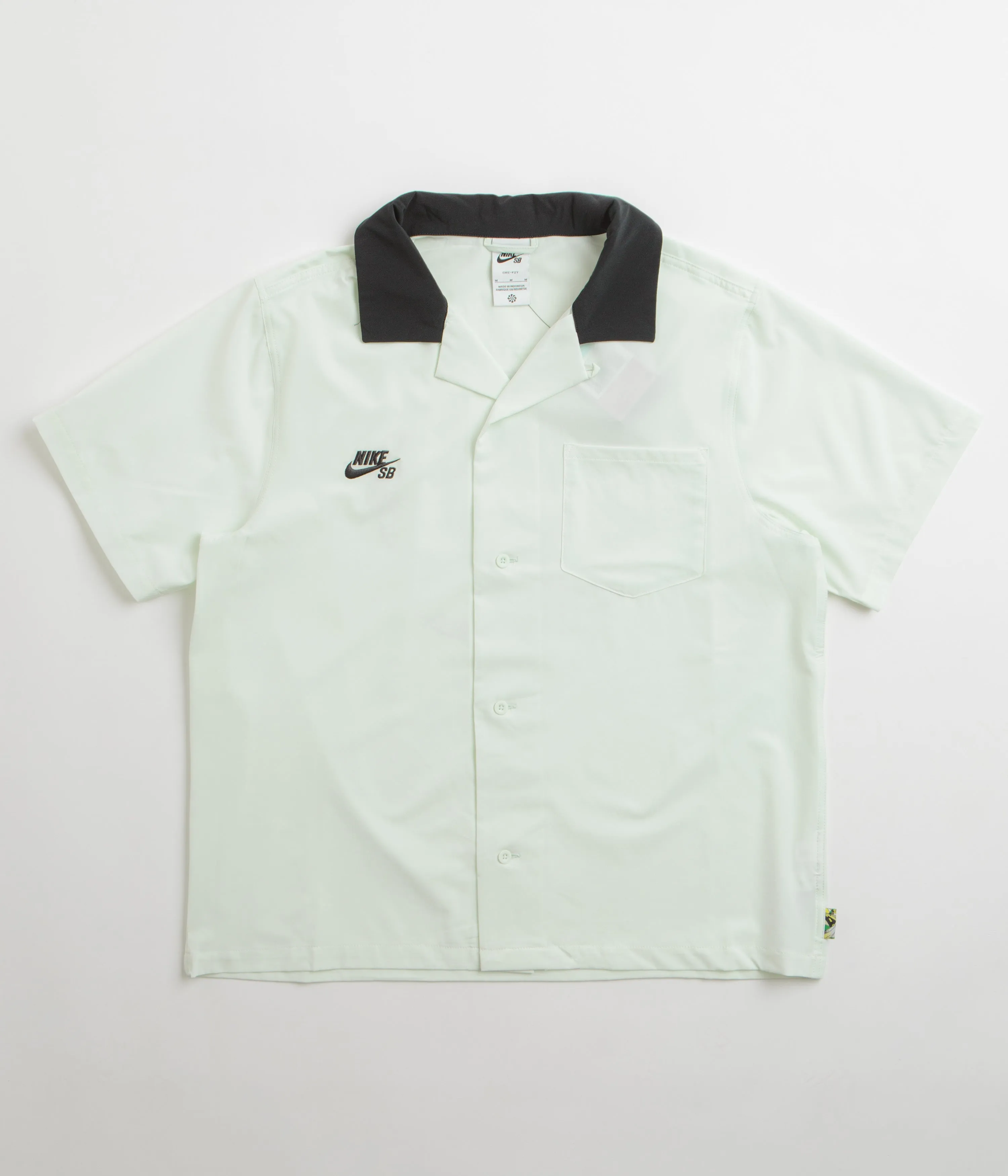 Nike SB Agnostic Bowler Shirt - Barely Green / Black