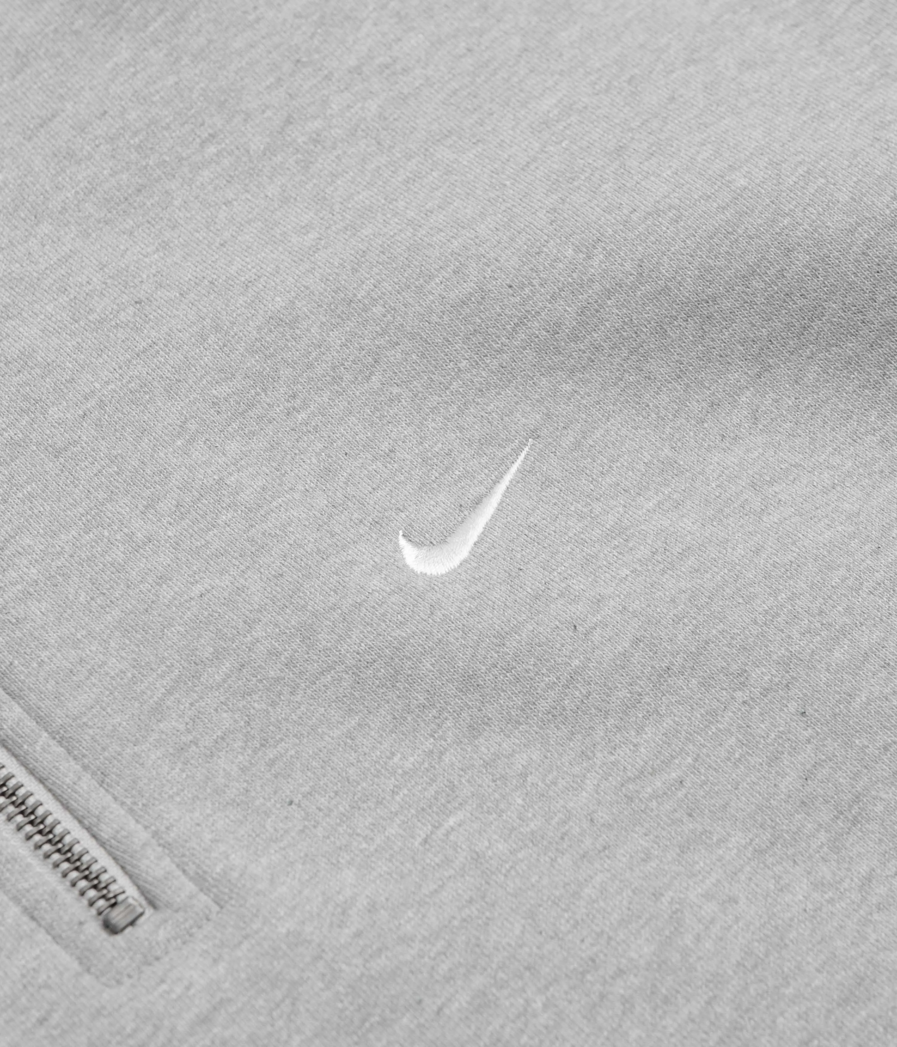 Nike Solo Swoosh 1/4 Zip Sweatshirt - Dark Grey Heather / White