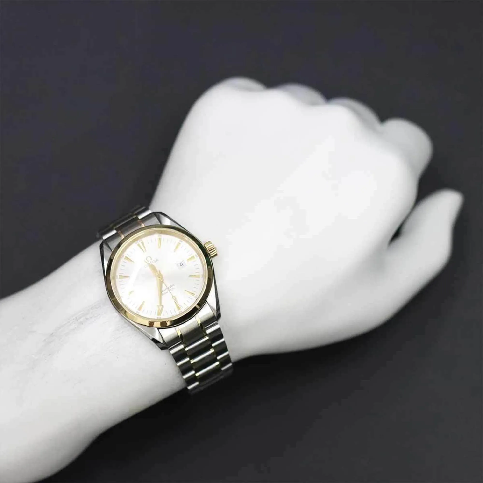 Omega Stainless Steel yellow gold Wristwatch (Pre-Owned)