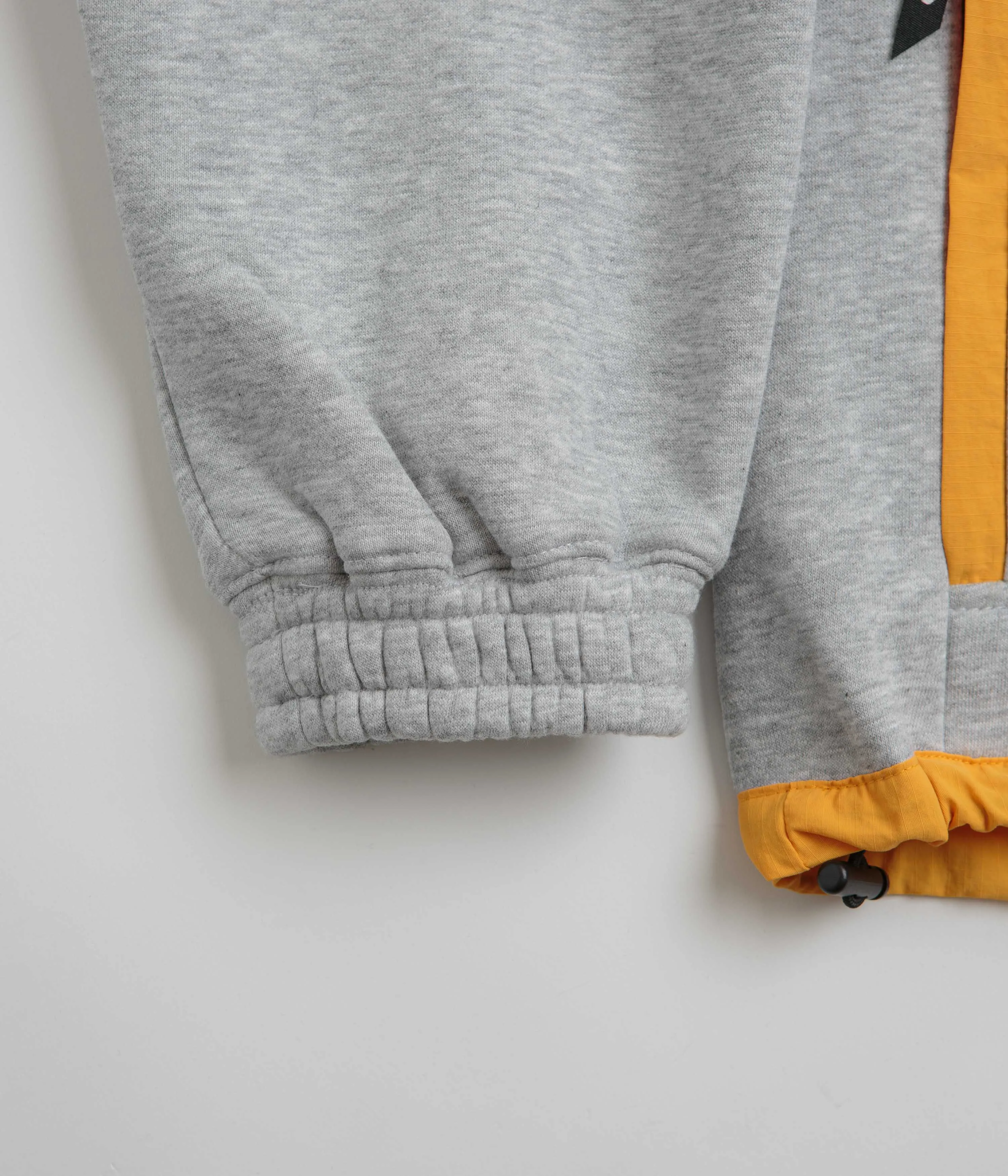Pasteelo Contrast 1/4 Zip Sweatshirt - Heather Grey / Gold
