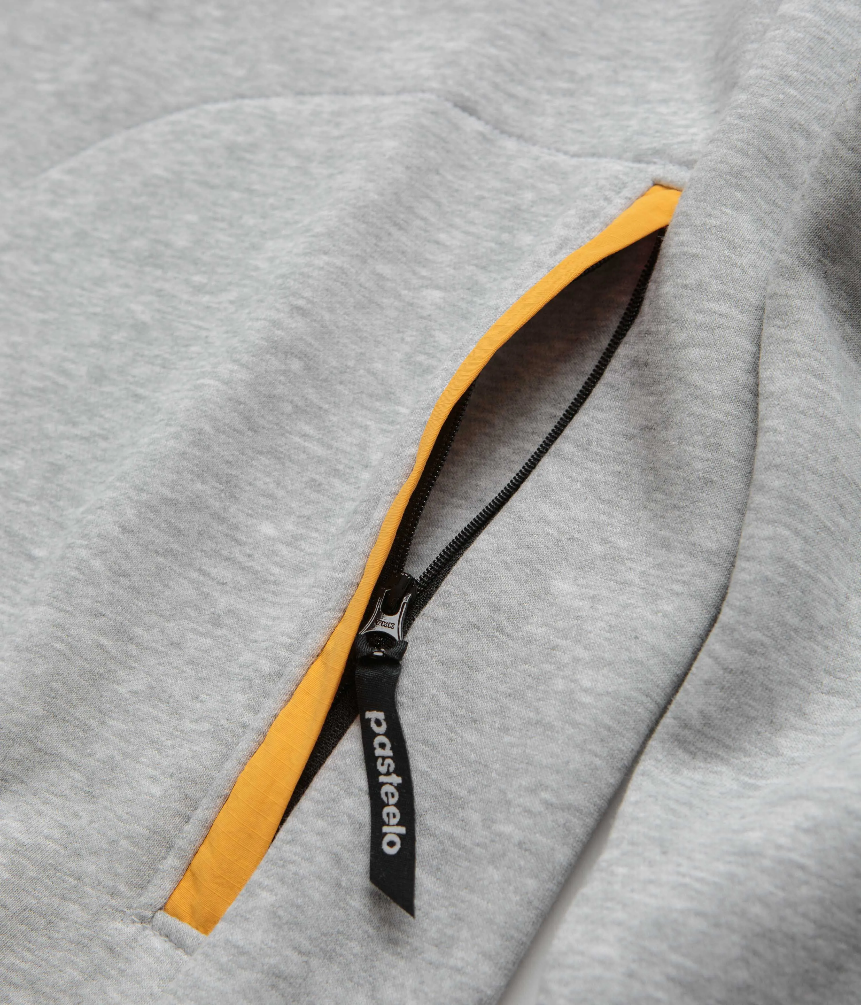 Pasteelo Contrast 1/4 Zip Sweatshirt - Heather Grey / Gold
