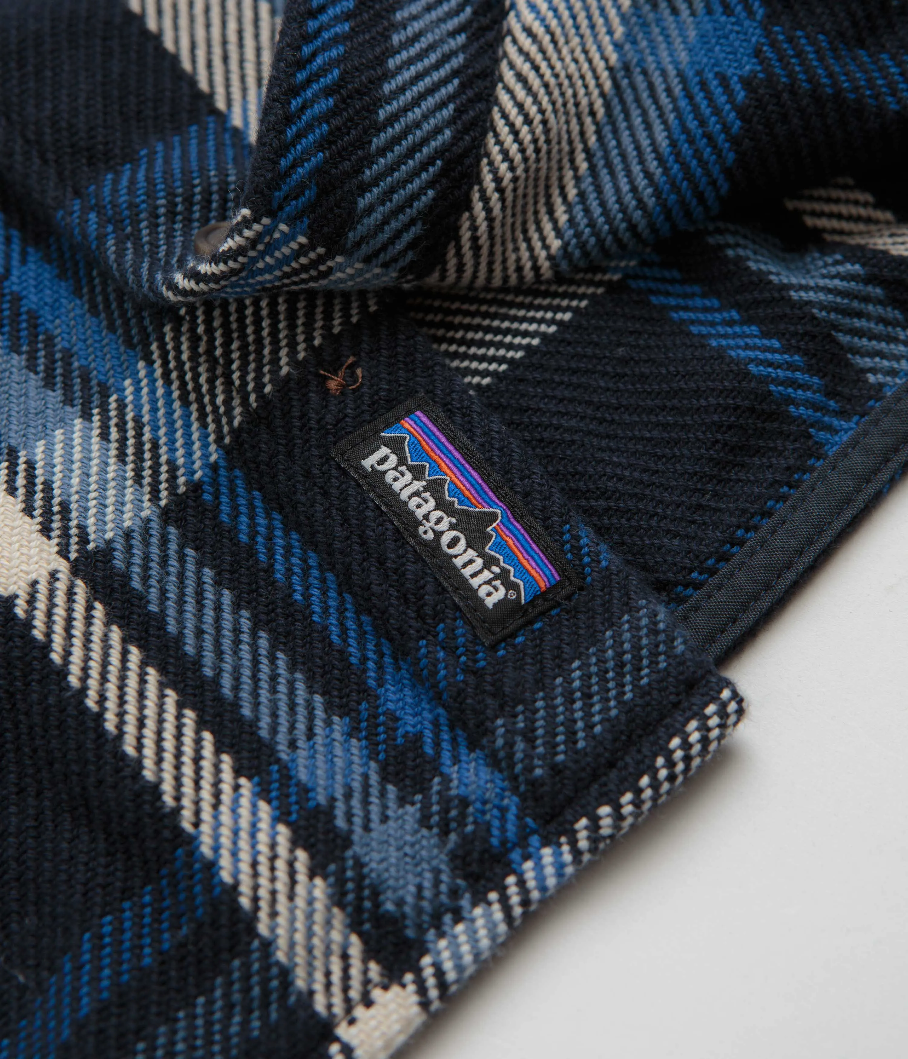 Patagonia Fjord Loft Shirt - Coastal Sunset: Pitch Blue