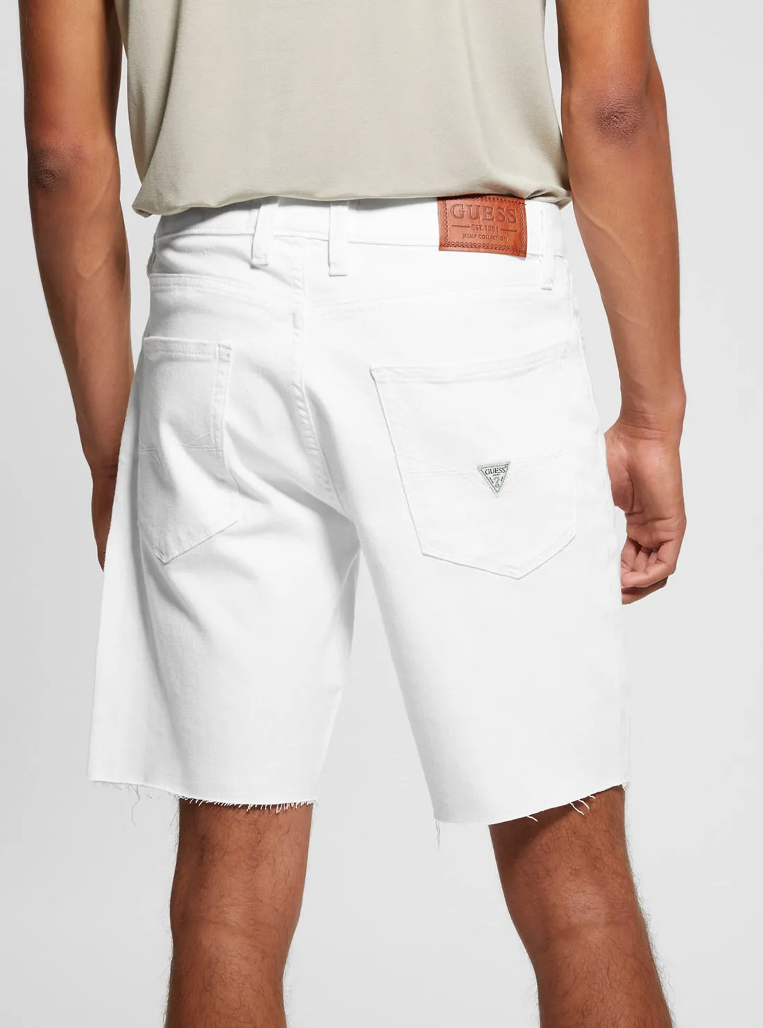 White Wyatt Short Guess