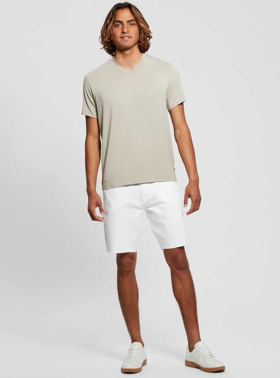 White Wyatt Short Guess